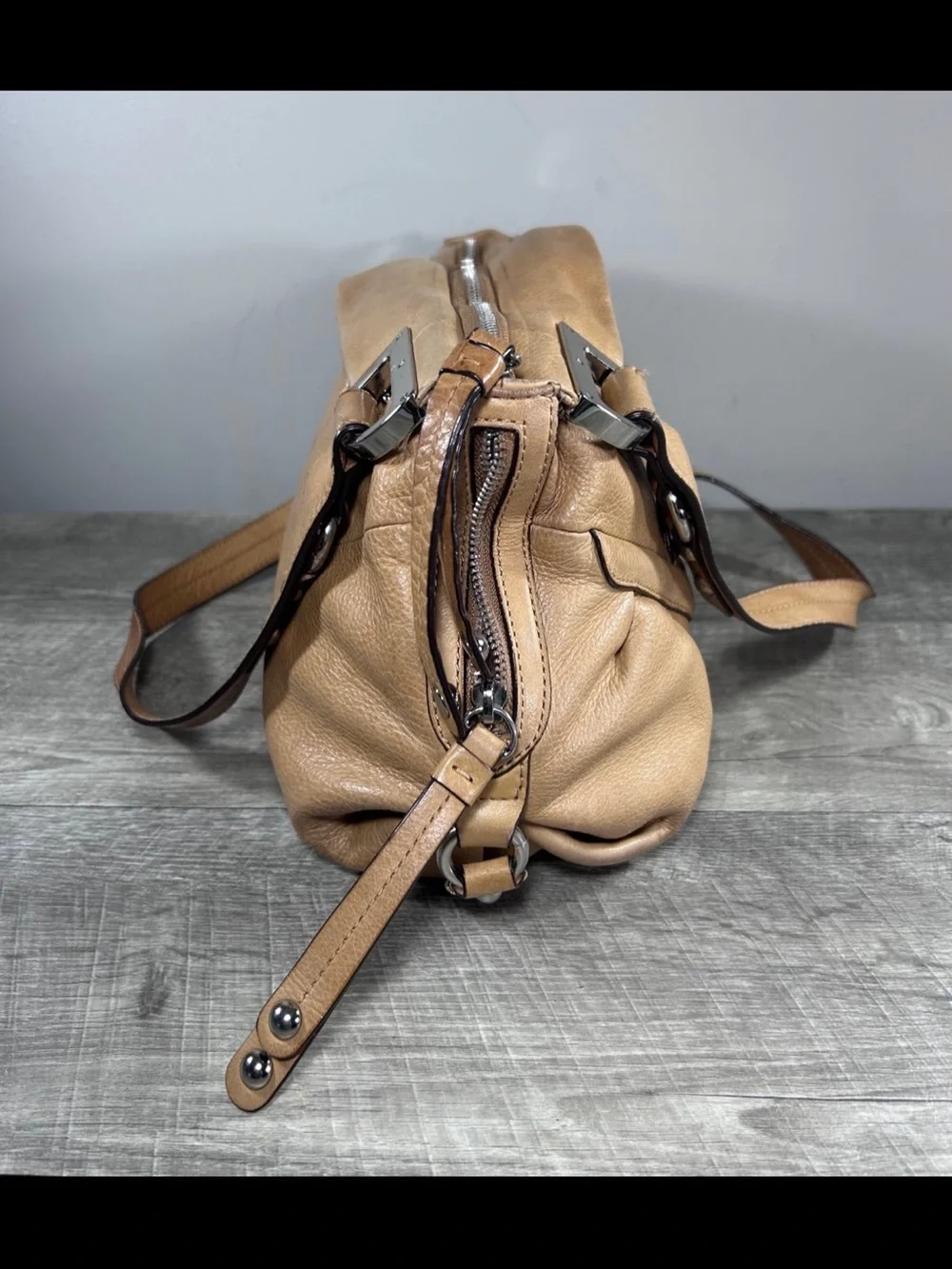 B. Makowsky Tan Glove Leather Double Handles Hobo Shoulder Satchel Bag Purse